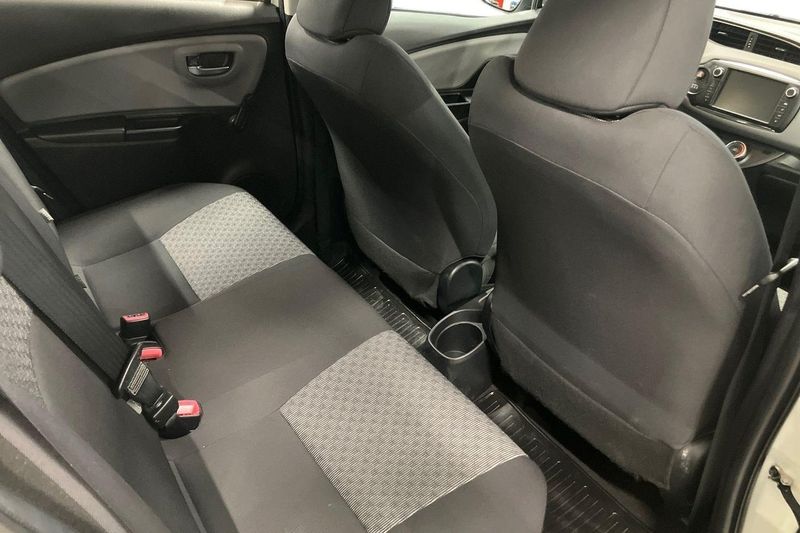 Toyota Yaris bild 10