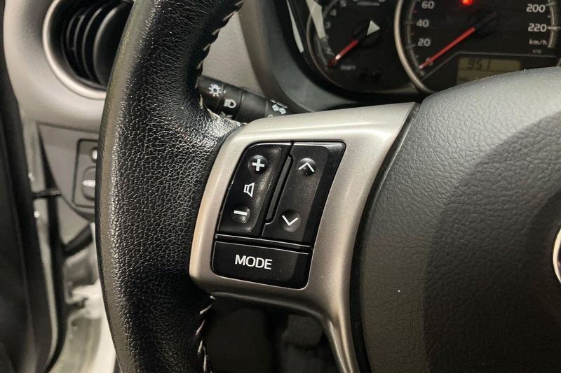 Toyota Yaris bild 21