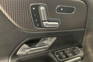 Mercedes GLA250 bild 26