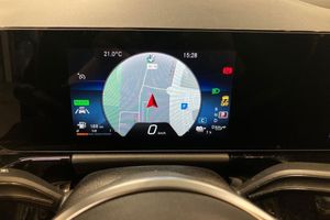 Mercedes GLA250 bild 16