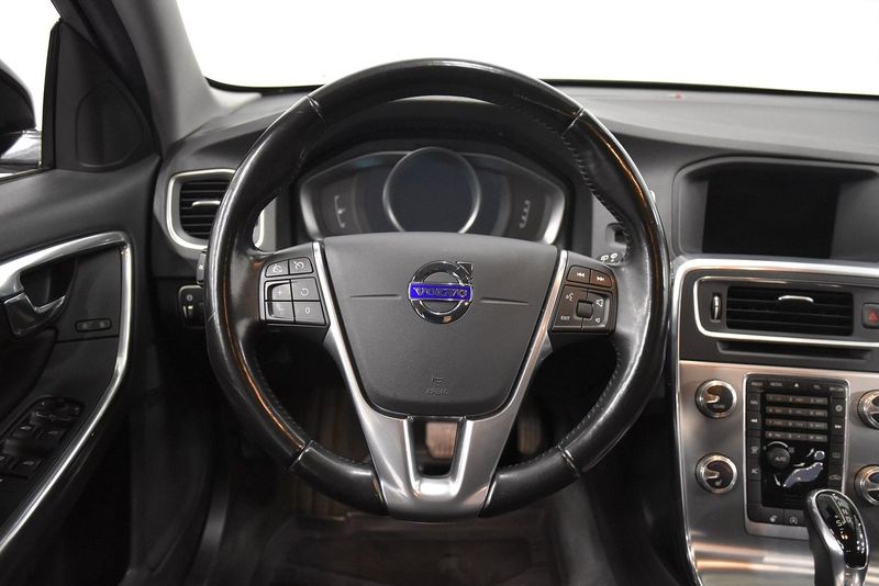 Volvo V60 bild 2