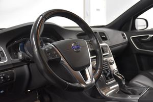 Volvo V60 bild 8