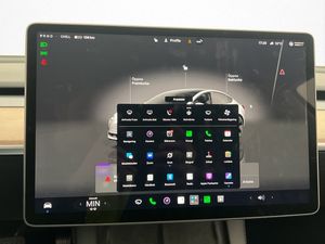 Tesla Model 3 bild 22
