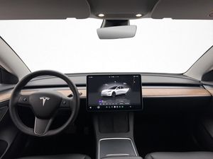 Tesla Model 3 bild 14
