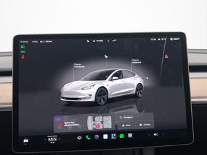 Tesla Model 3 bild 19