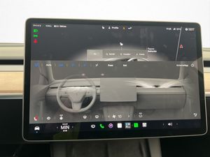 Tesla Model 3 bild 20