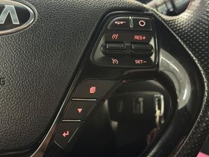 Kia ProCeed bild 15