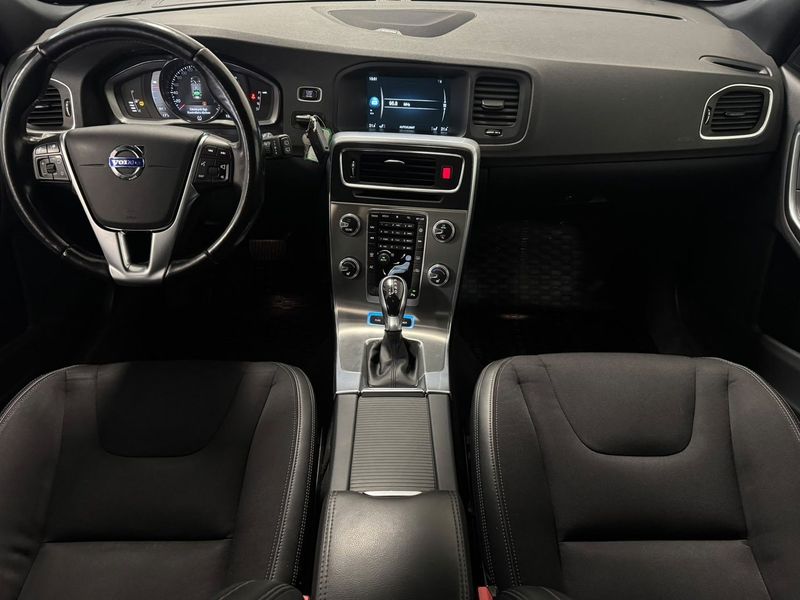 Volvo V60 bild 25