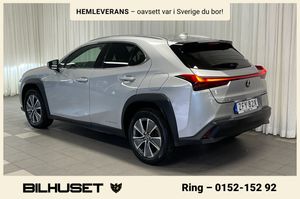 Lexus UX bild 4