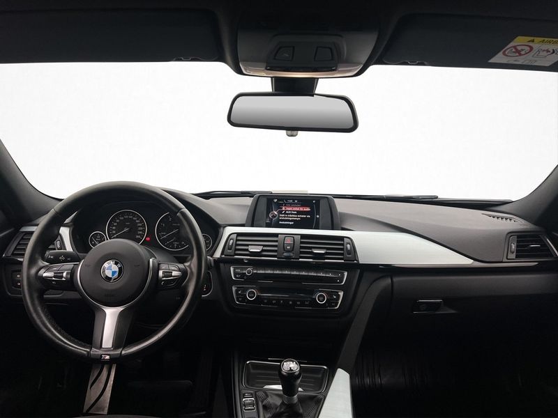 BMW 318 bild 12