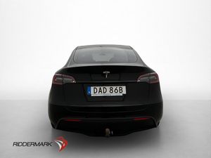 Tesla Model Y bild 8