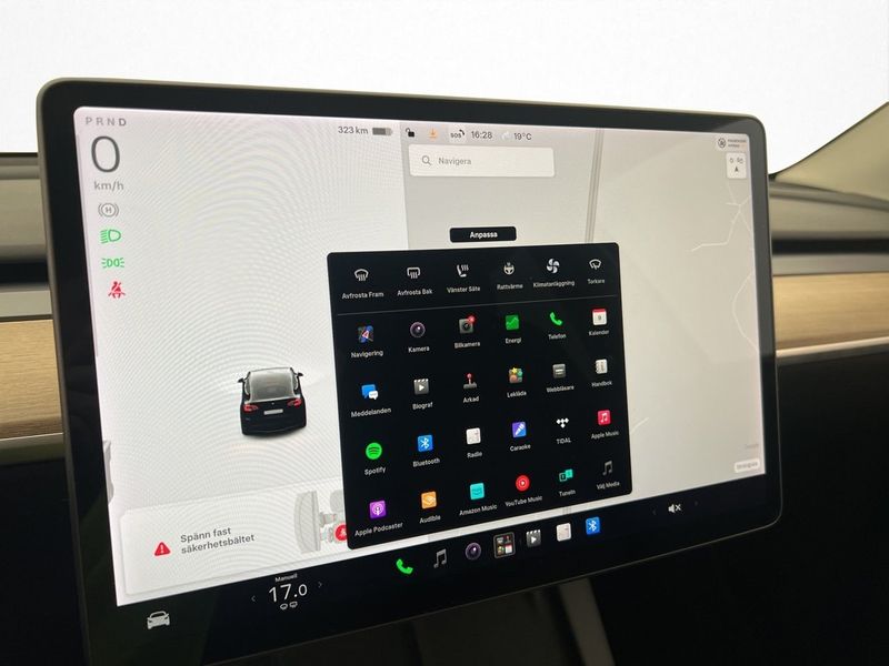 Tesla Model Y bild 23