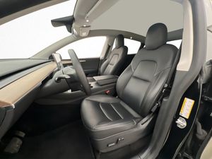 Tesla Model Y bild 13