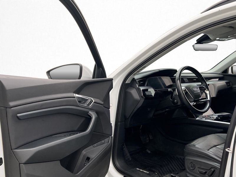 Audi e-tron bild 12