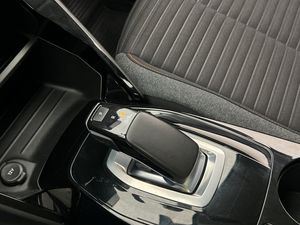 Peugeot e-208 bild 24