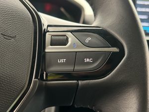 Peugeot e-208 bild 19