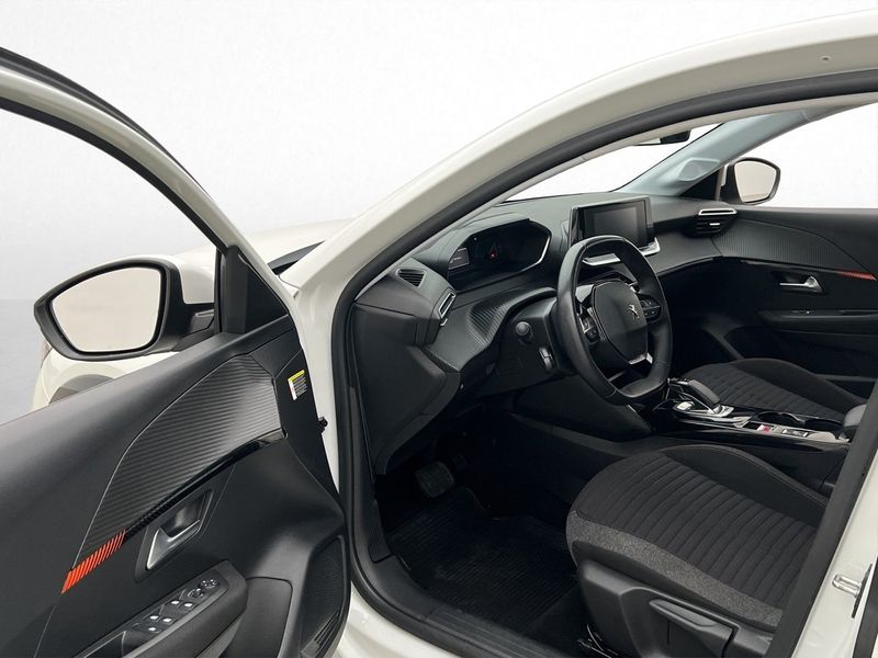 Peugeot e-208 bild 11