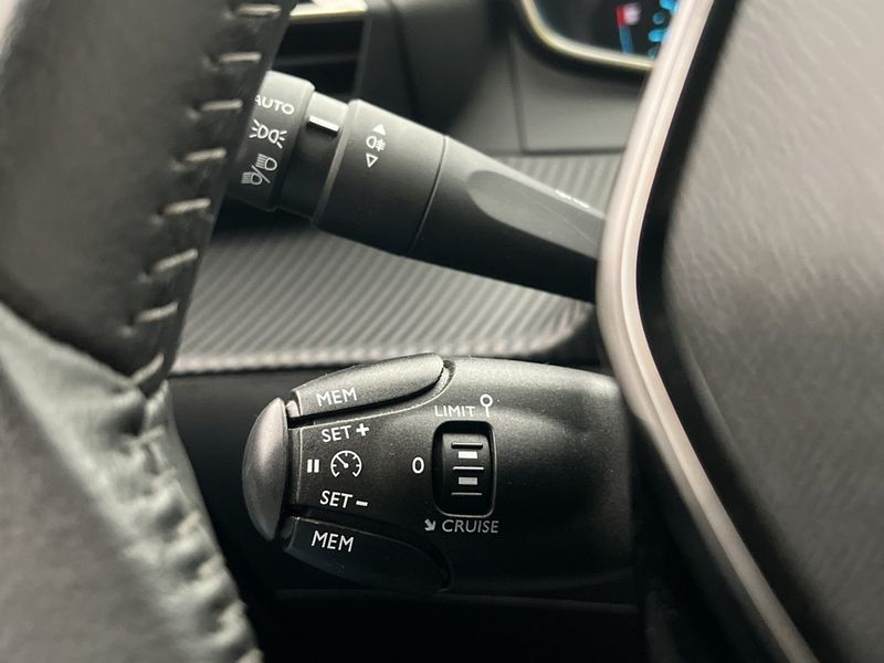 Peugeot e-208 bild 17