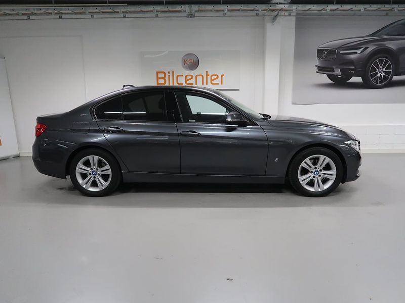 BMW 330 bild 5