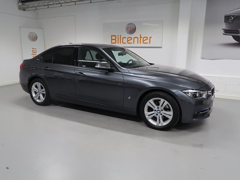 BMW 330 bild 4