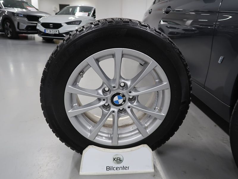 BMW 330 bild 13