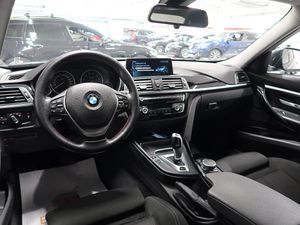 BMW 330 bild 16