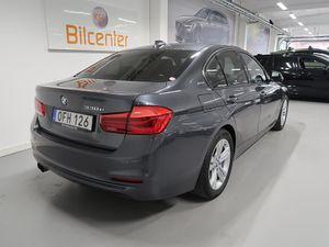 BMW 330 bild 6