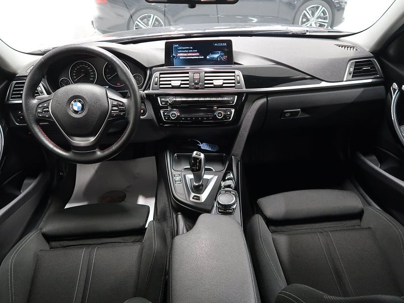 BMW 330 bild 20