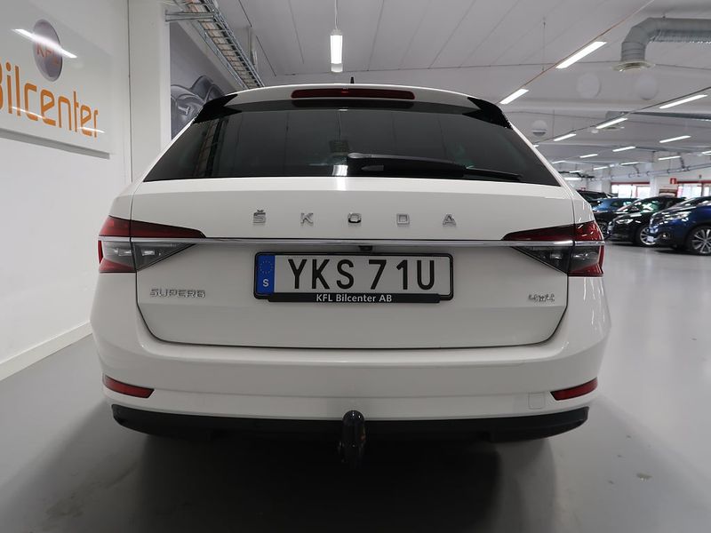 Skoda Superb bild 6