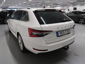 Skoda Superb bild 7