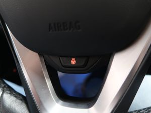 BMW 330 bild 33