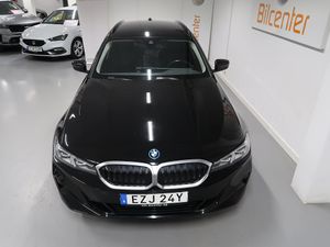 BMW 330 bild 11