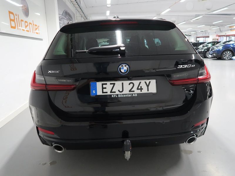 BMW 330 bild 7