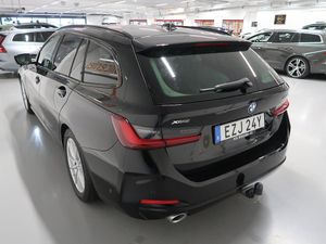 BMW 330 bild 8