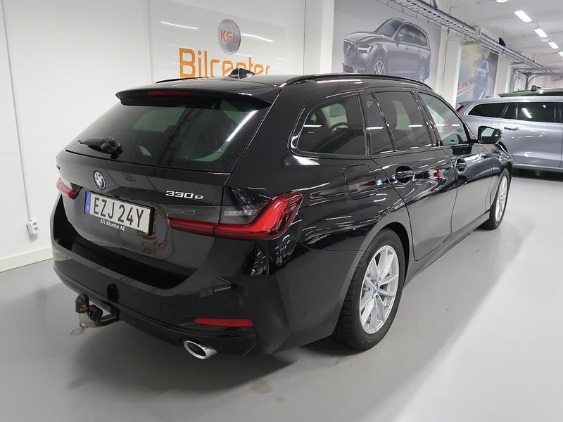 BMW 330 bild 6