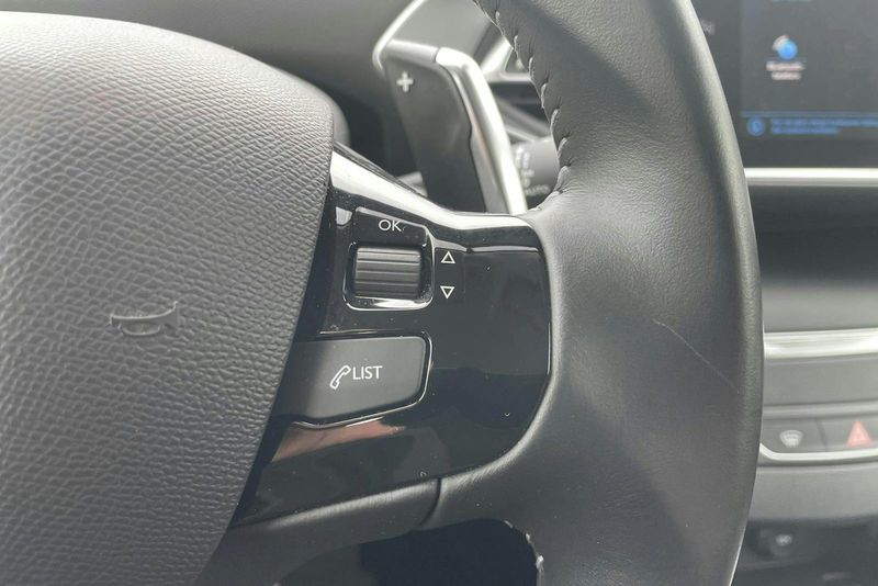 Peugeot 308 bild 15