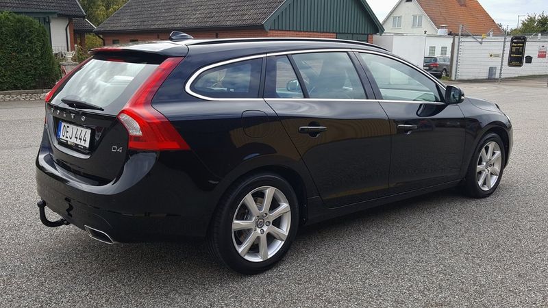Volvo V60 bild 2