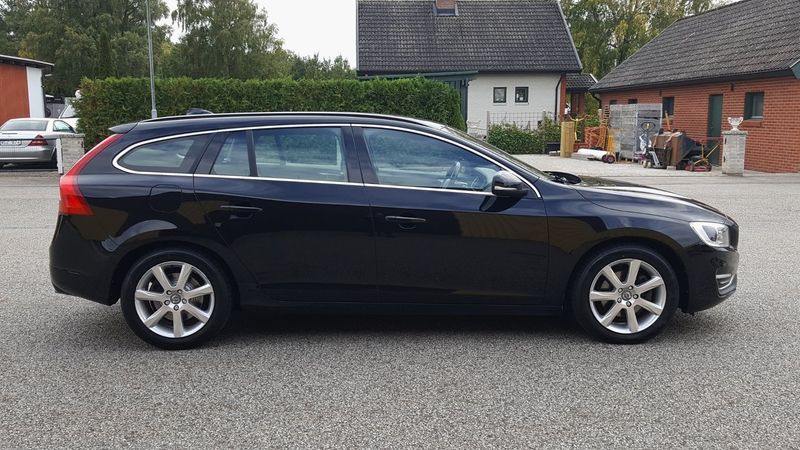 Volvo V60 bild 8