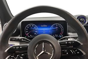 Mercedes GLC300 bild 13