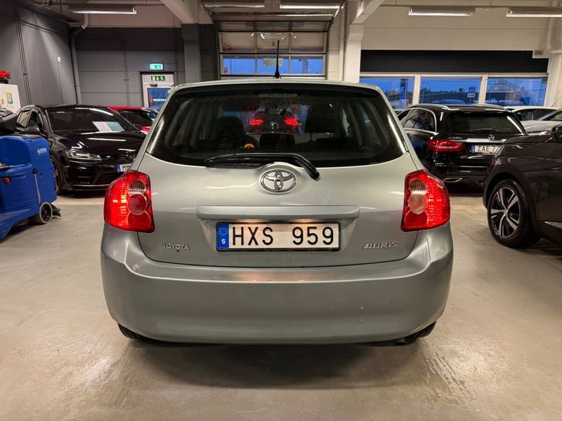 Toyota Auris bild 6
