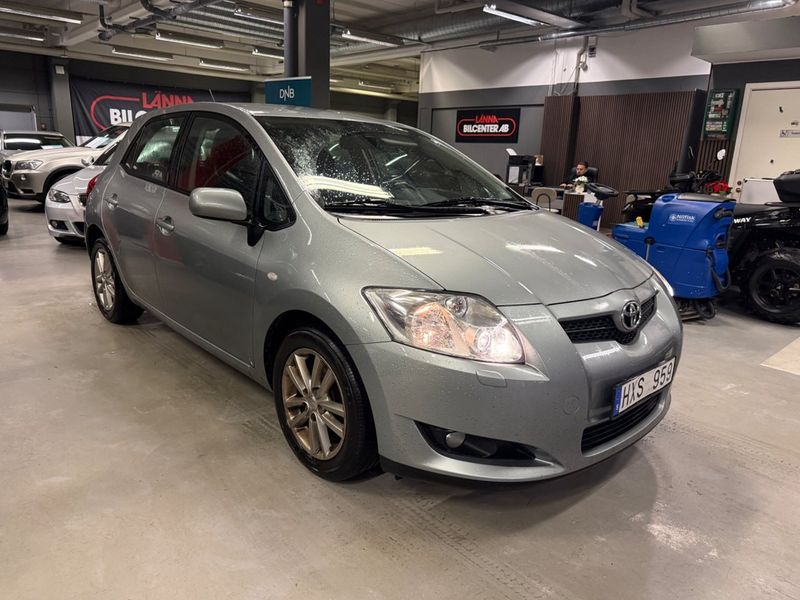 Toyota Auris bild 4