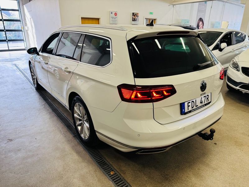 Volkswagen Passat bild 16