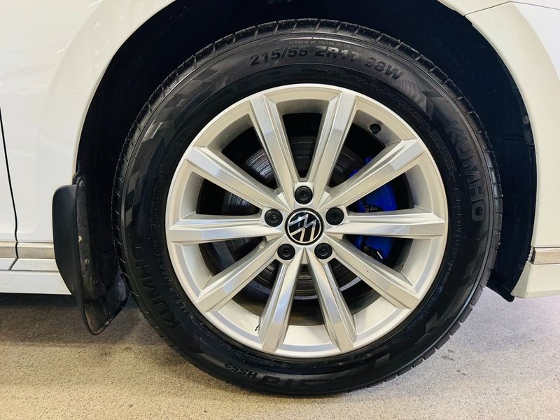 Volkswagen Passat bild 11