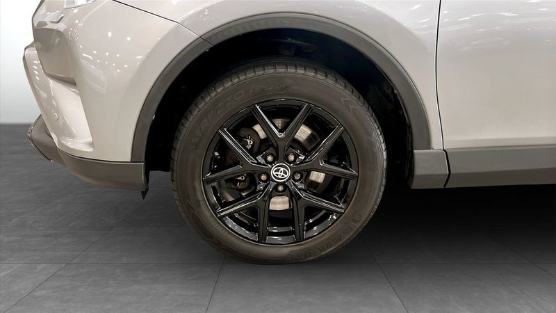 Toyota RAV4 bild 9