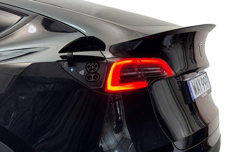 Tesla Model Y bild 34