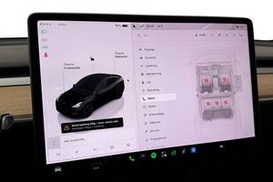 Tesla Model Y bild 28
