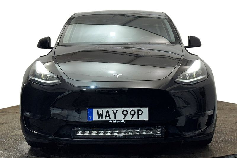 Tesla Model Y bild 3