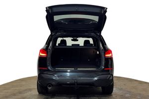 BMW X1 bild 8