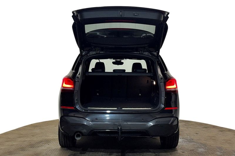 BMW X1 bild 8