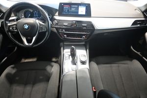 BMW 520 bild 10